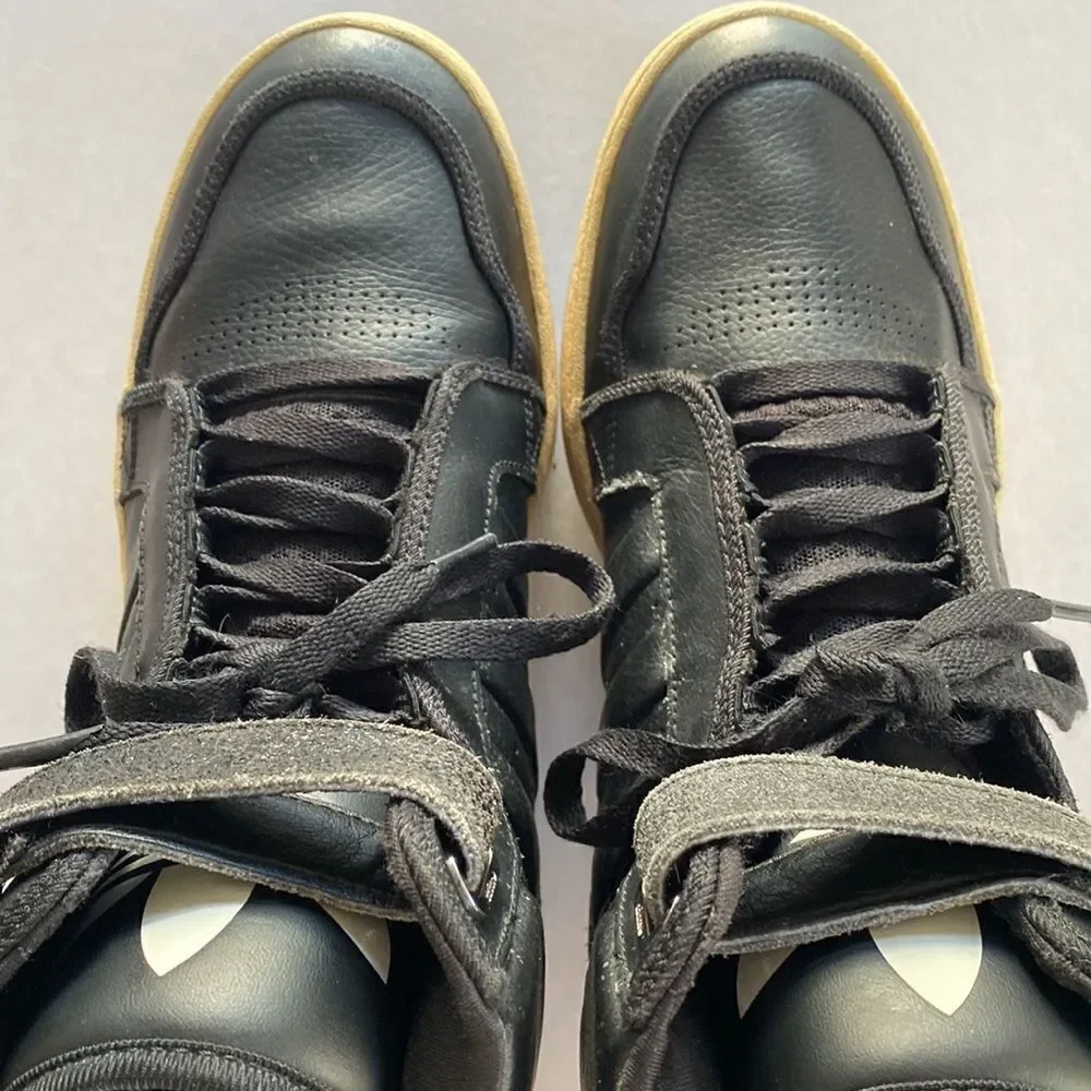 ADIDAS Men’s Black Leather HiTops Art# G59950 Size 12